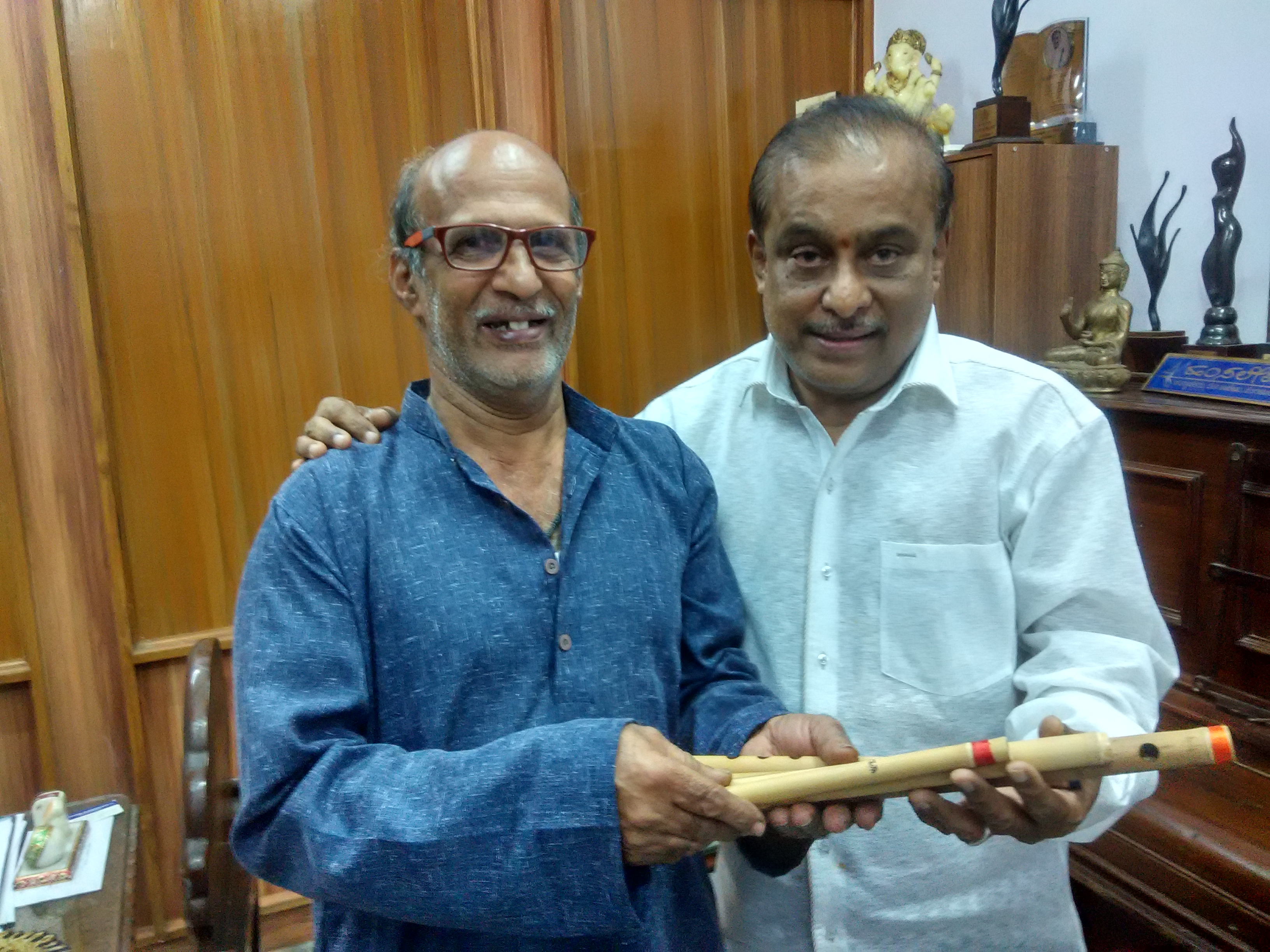 Hegde flute