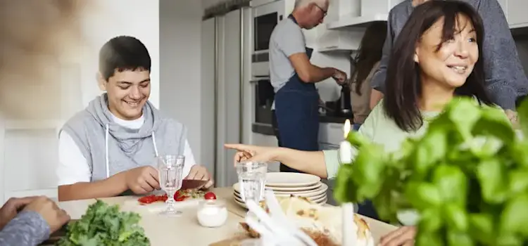 Focus on Family Mealtime