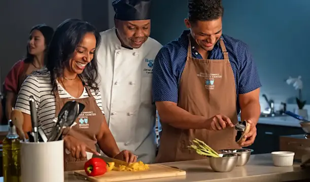 BCBSMS Chef LaBron Alexander teaching a hands-on cooking class at Indianola Community Wellness Center – Indianola, MS