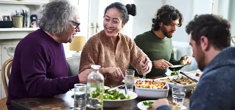 Blood Sugar 101 - people eating healthy foods