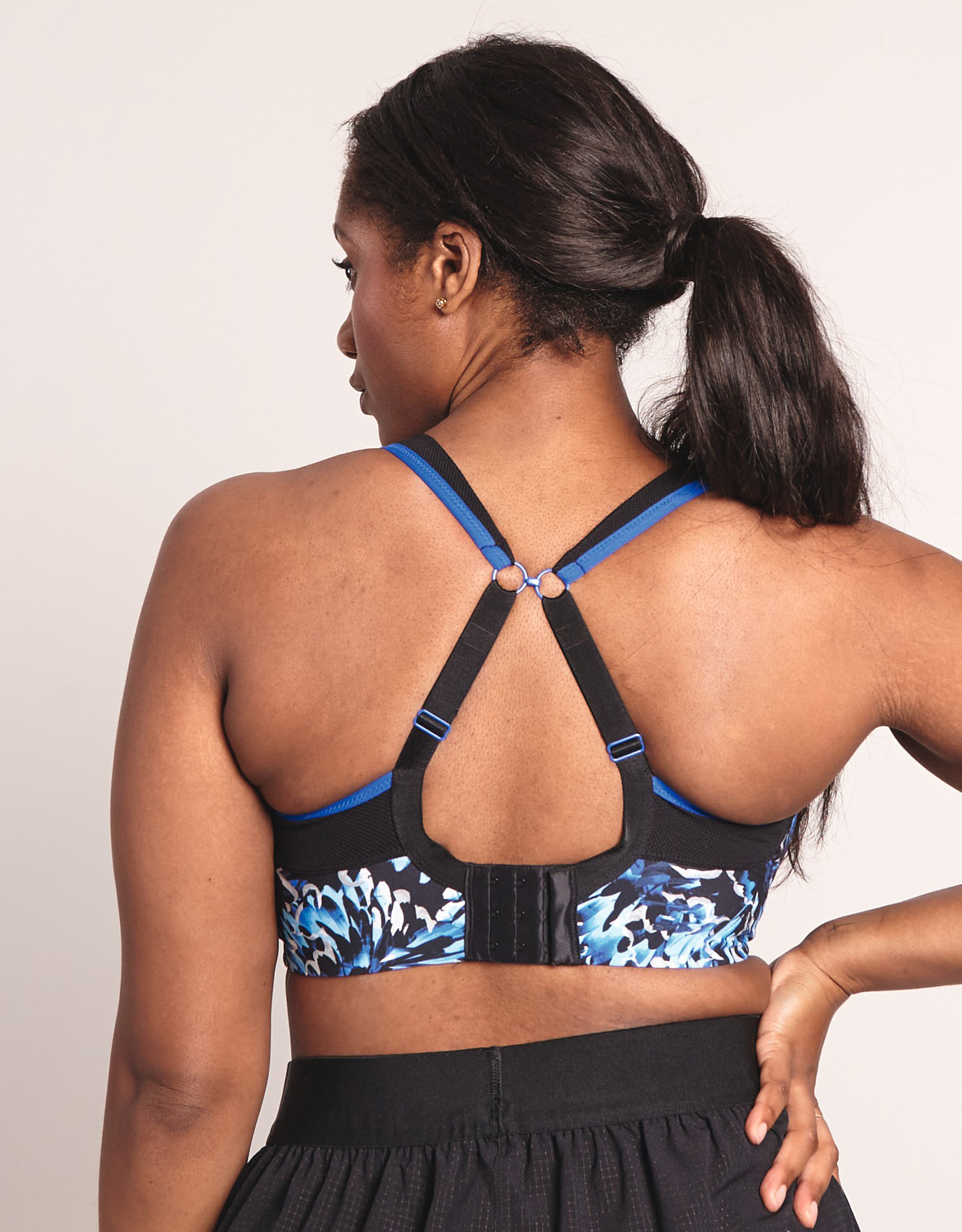 Bravissimo sports best sale bra sale