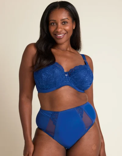 Bra vest with padded cups