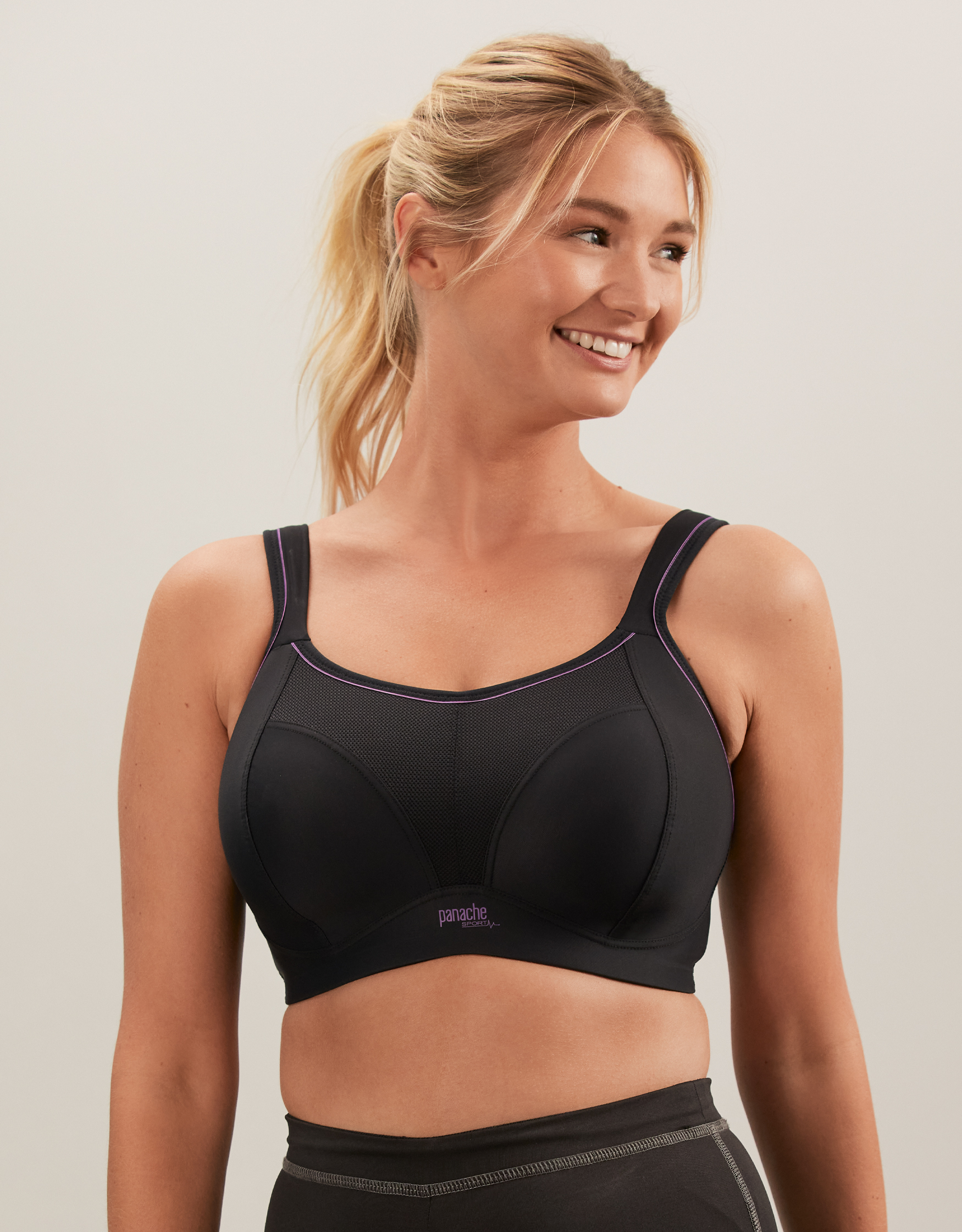 workout top with shelf bra