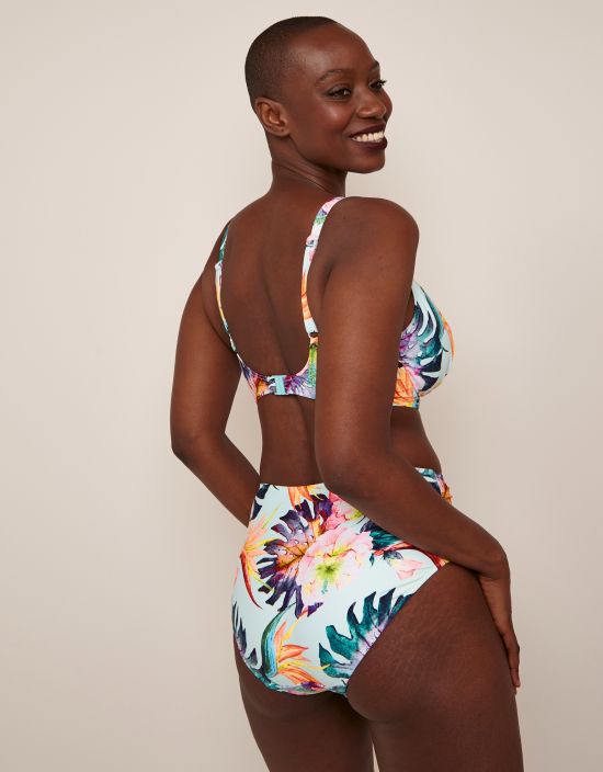 The Bra Patch - Swimwear 👙has arrived 📢📢📢📢and more will be coming soon  🎉🎉🎉🎉 Fantasie's Paradiso in Mint is this season's MUST have swimsuit  🩱. This tropical floral print is amazing 🤩