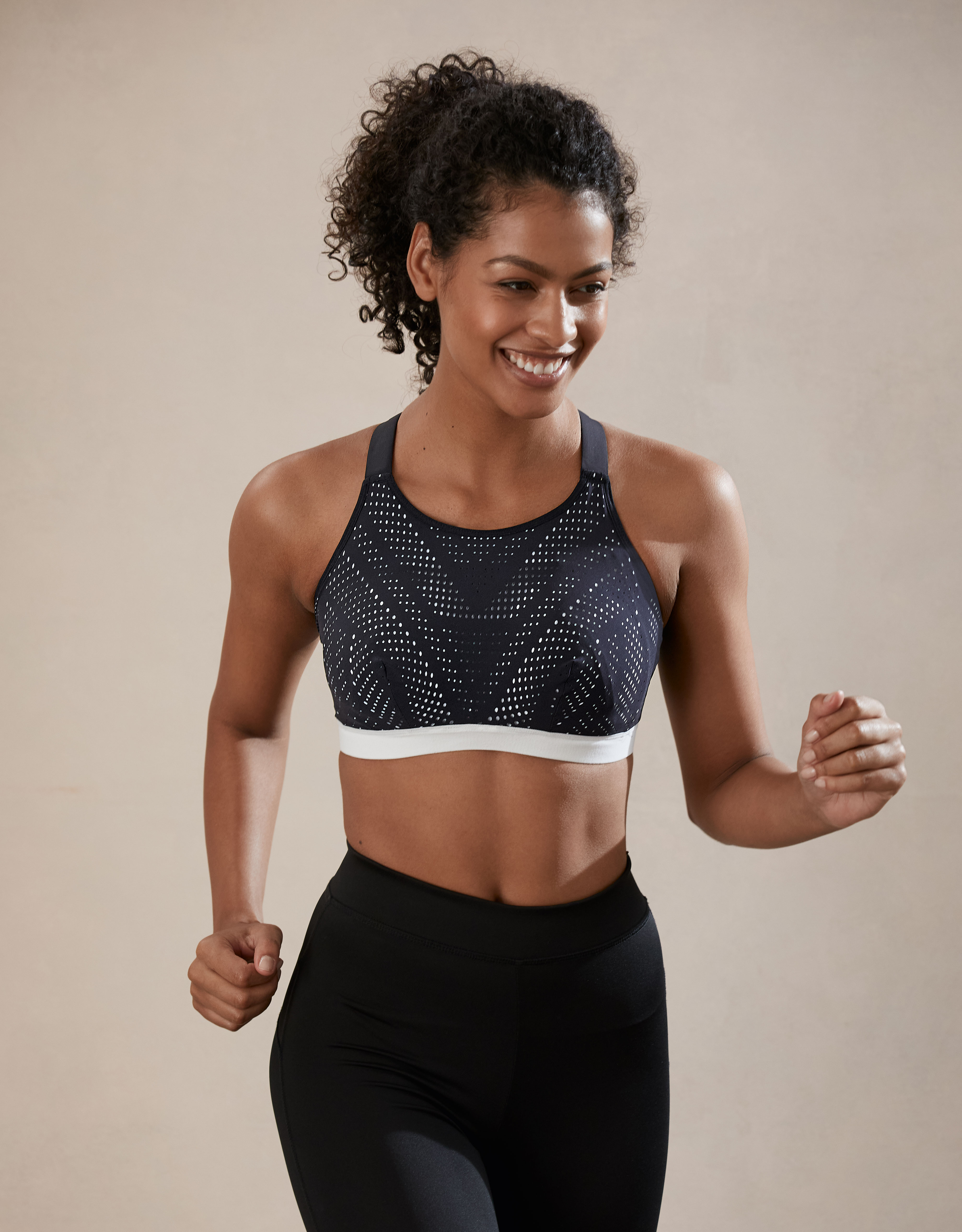 wired sports bra