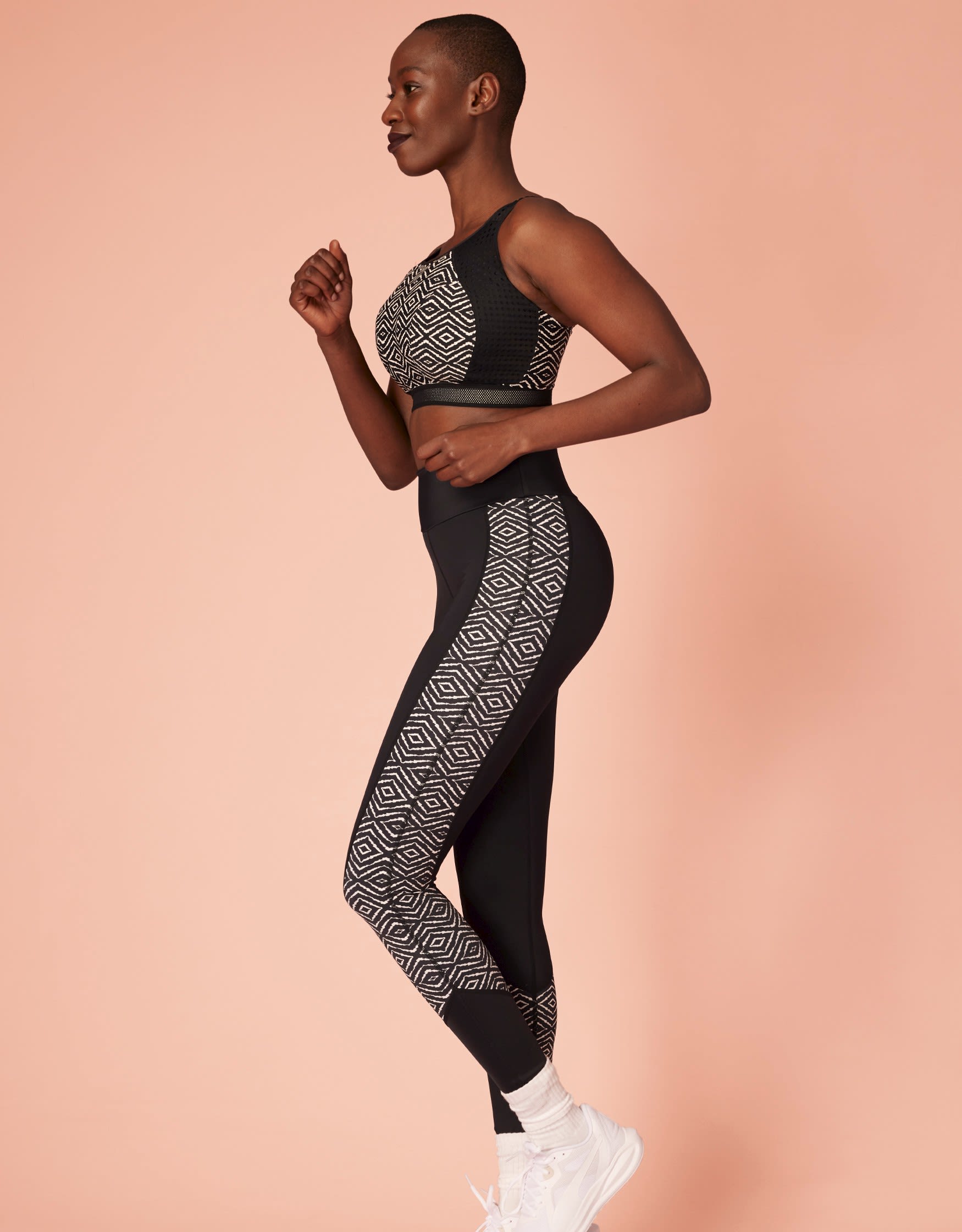 Women Black Gym Wear Sports Bra Leggings Co-Ord Full Set