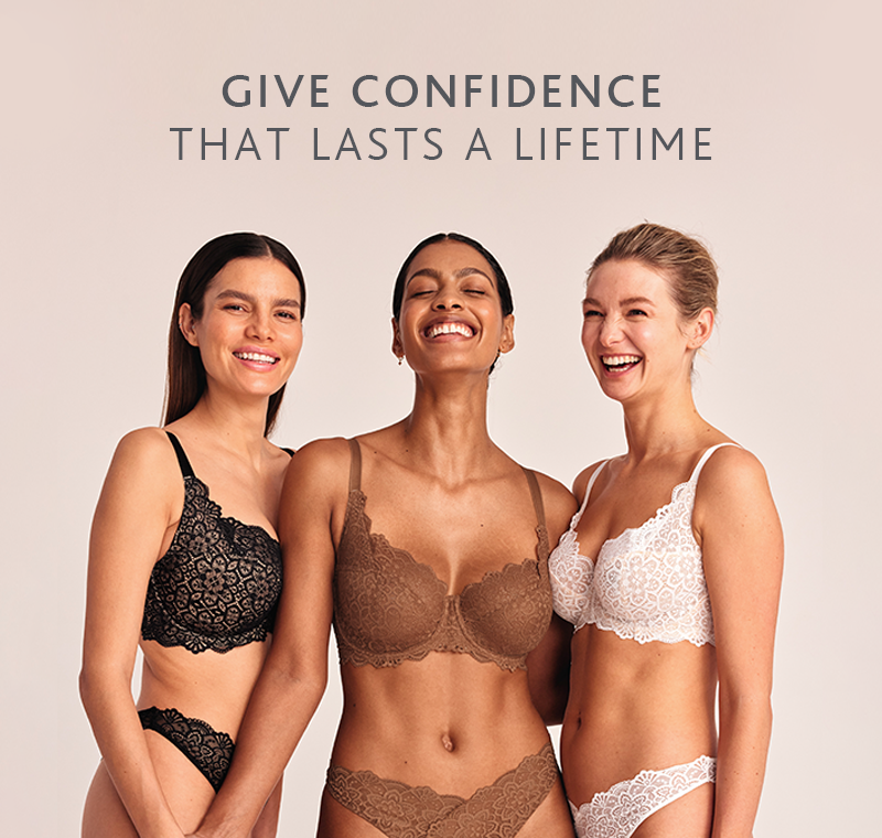 Bravissimo - What bra is getting you out of bed this winter?! 👙 ❄️  Bravissimo girl Poppy's is the Satine, “I'm practically living in this  Satine! It's super comfy as well as