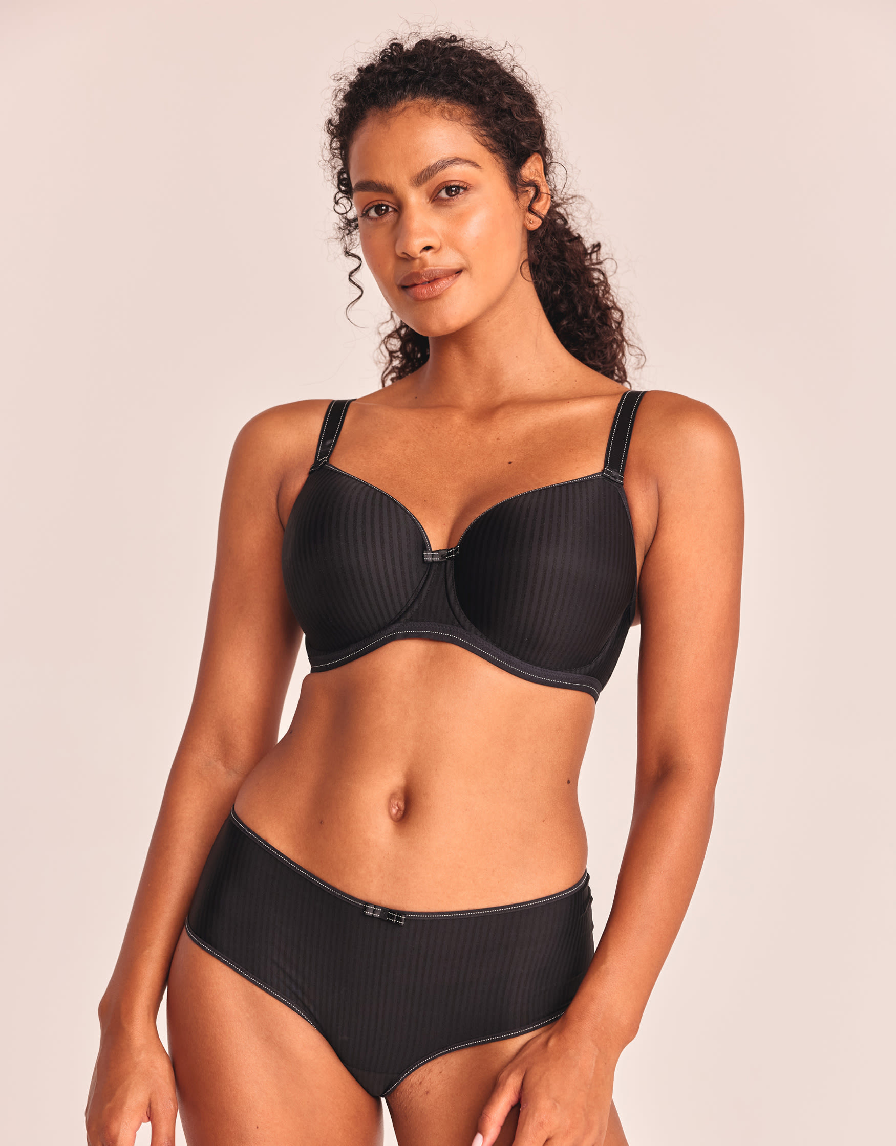 Fit Fully Yours Veronica Underwire Bra in Black FINAL SALE (50% Off)