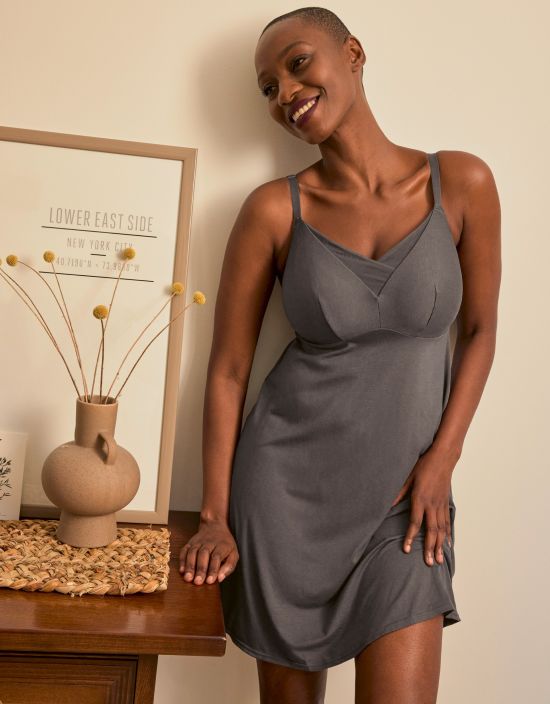 Summer nights…and supportive sleepwear! Bravissimo's sleep bras and PJs  with built-in support keep you secure while you relax. Enjoy 20% off all