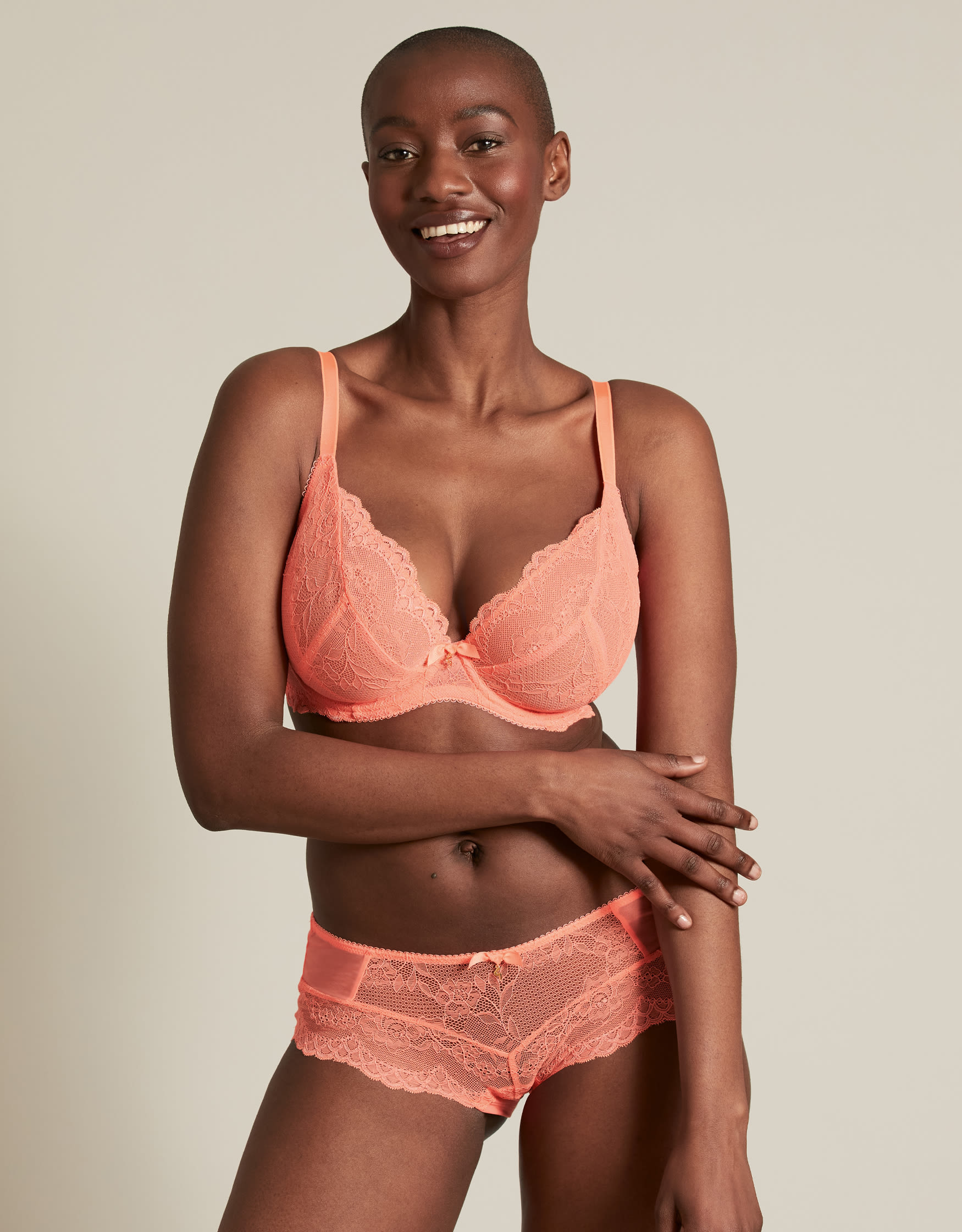 Invisible Lace Backsmoother Boost Plunge Bra