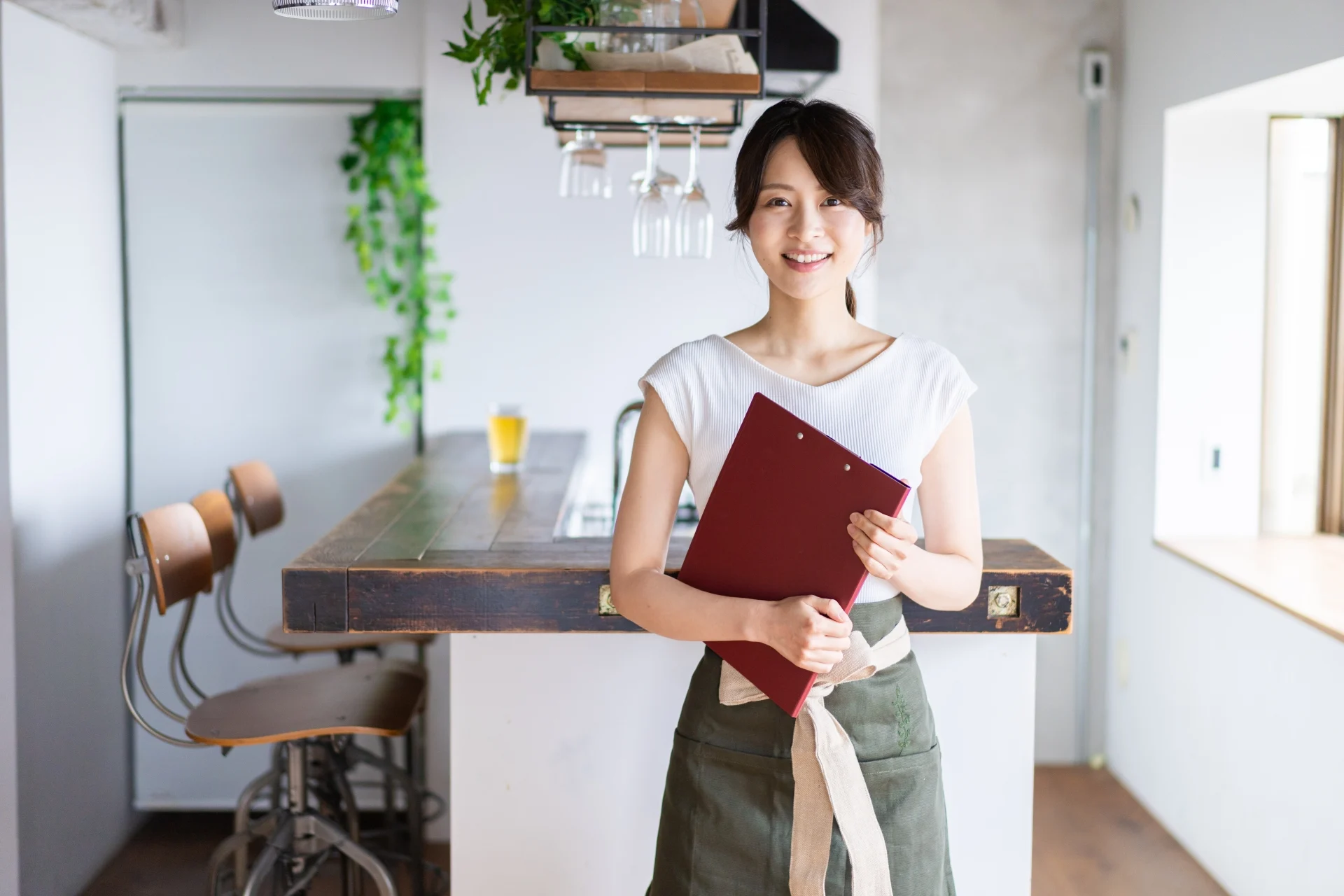 サービス業向けおすすめ補助金4選！補助金採択事例も紹介のイメージ