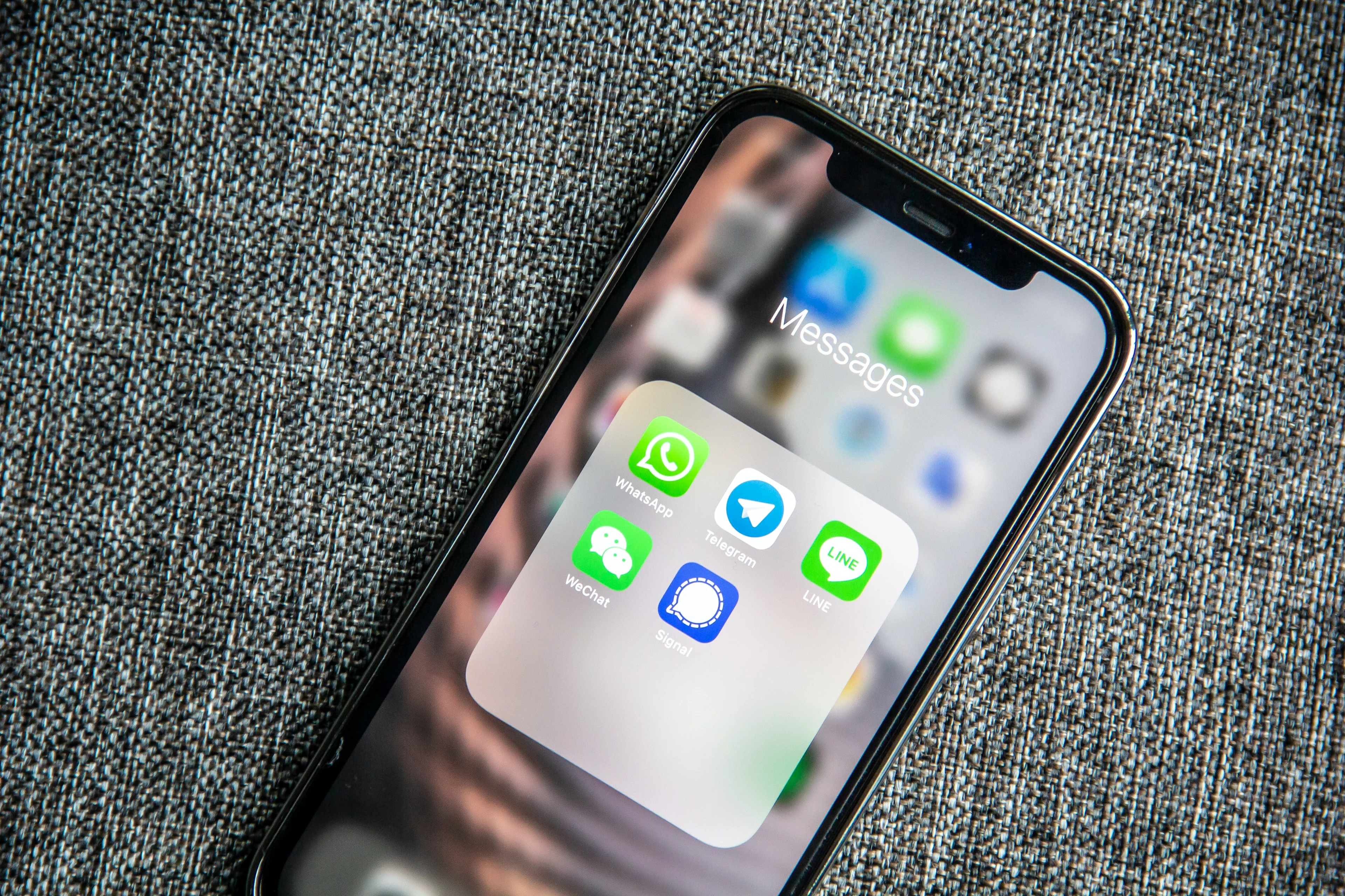 LINE公式アカウントの作り方は？基本的な機能、使い方、料金プランを解説のイメージ
