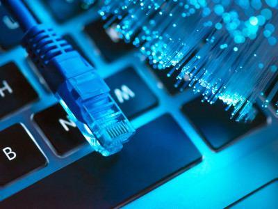 Leased lines vs Broadband – what’s better for my business? - LightSpeed Broadband