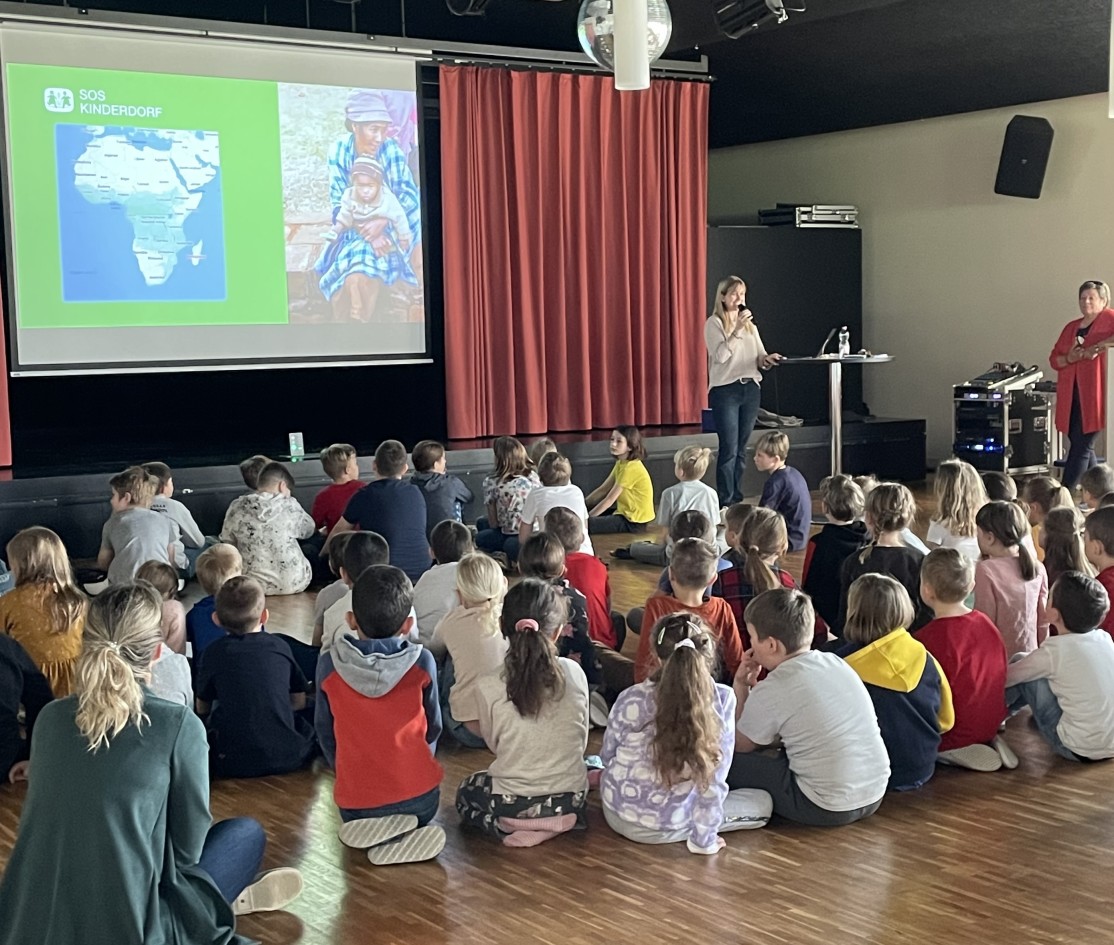 Spendenaktion der Gemeindeschule Eschen zugunsten von SOS-Kinderdorf Liechtenstein