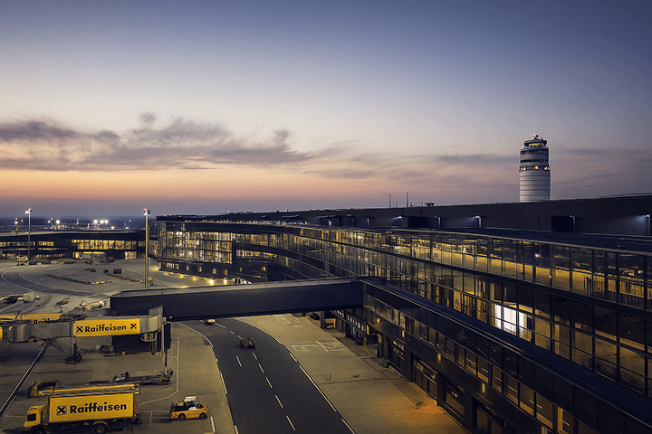 vienna-park-airport-pic