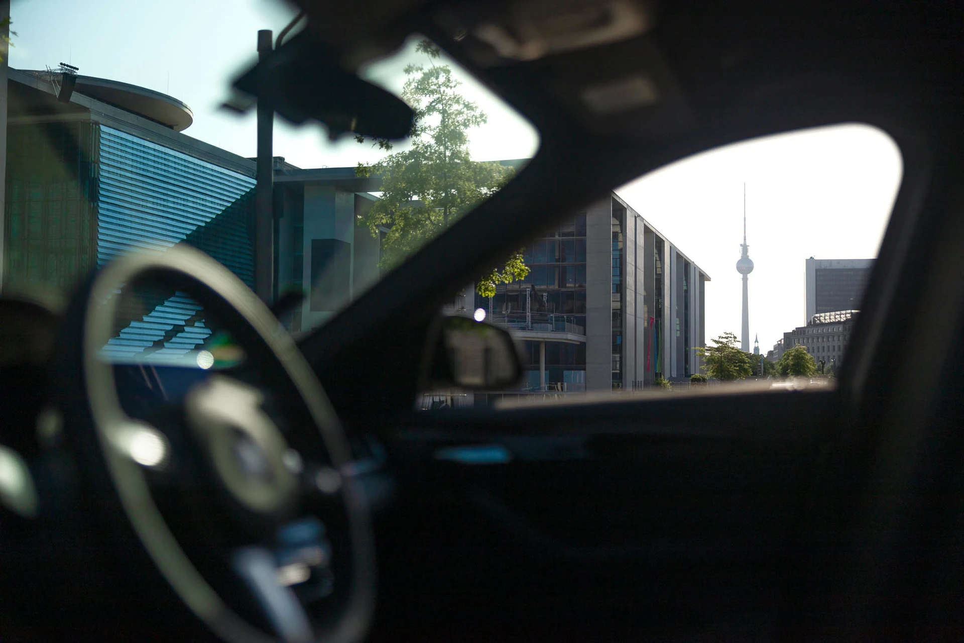 Free2move Carsharing vehicle in Berlin – city view from a car window