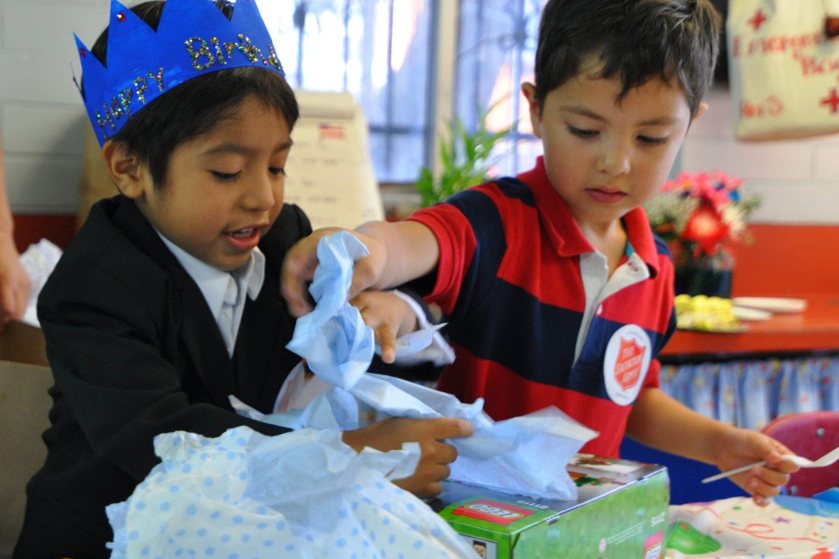 The CommuniGift 5 Daymaker