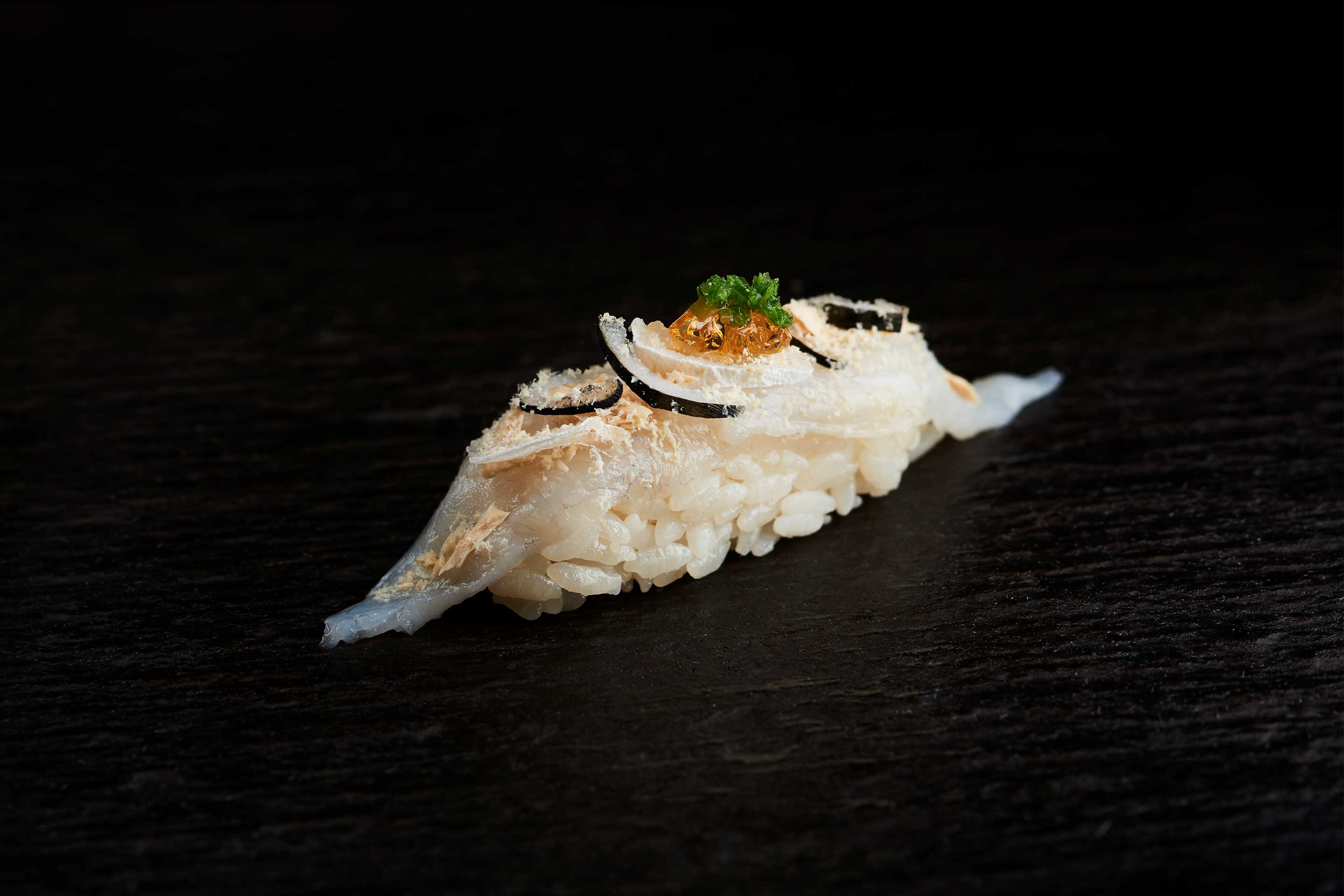 Minamishima – Fugu Nigiri