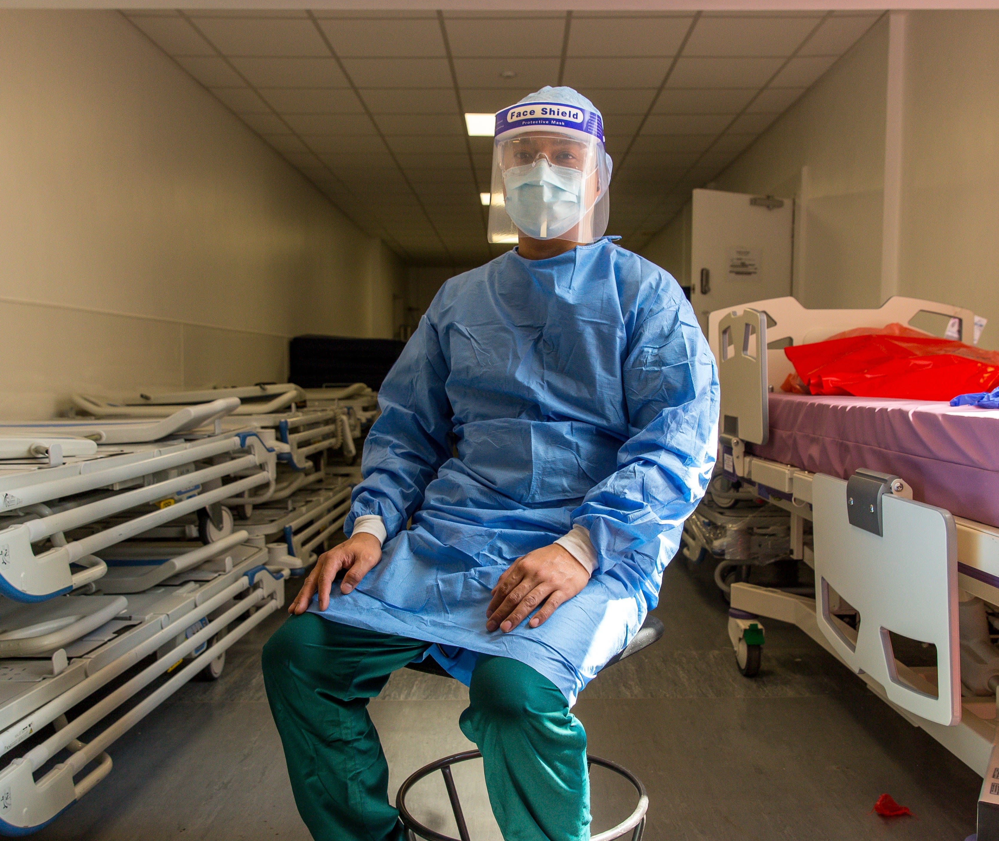 Tilly Tilly Covid - person with PPE