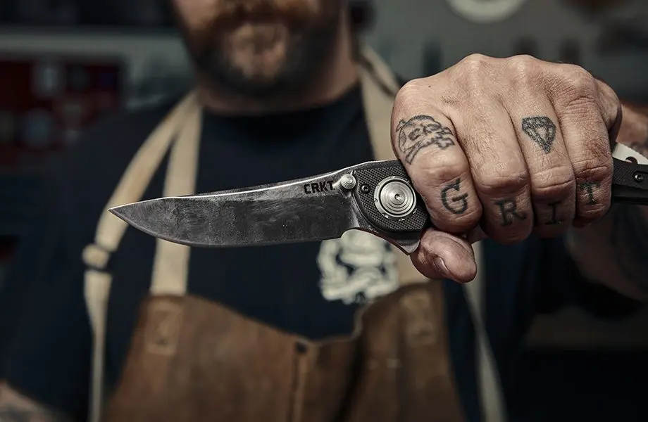 Deadbolt Strength in Simplicity Columbia River Knife and Tool