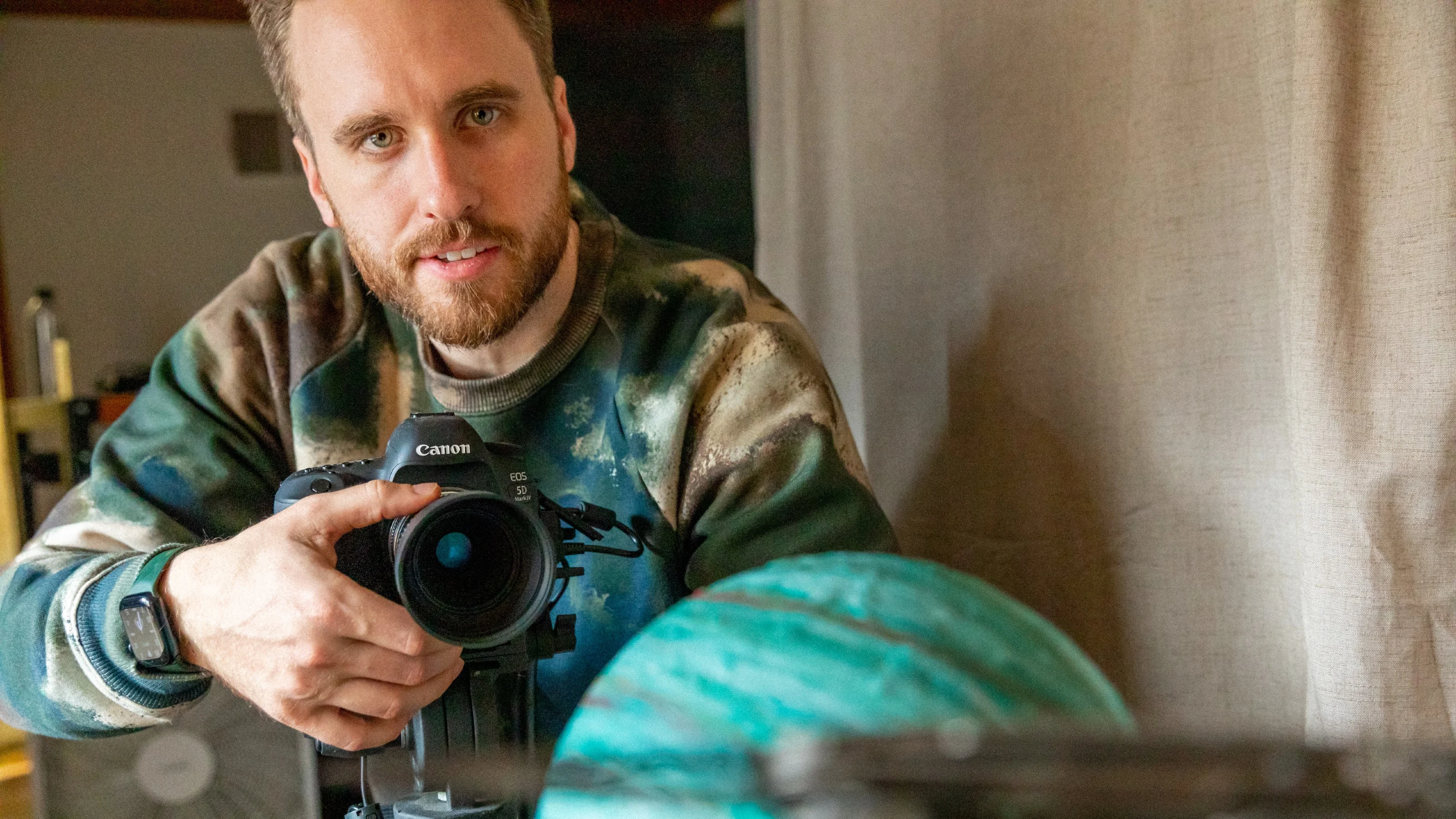 Hirin Story - Tucker with Camera