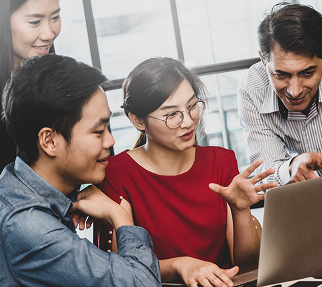 8451 540 X 480 Carousel Shutterstock 583395106