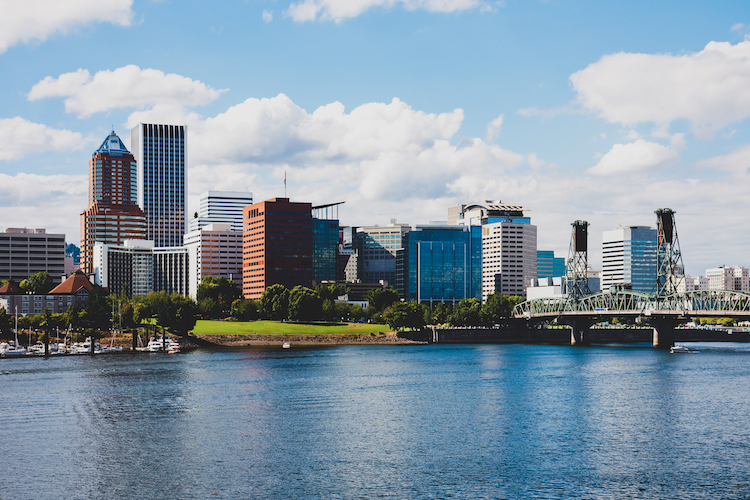 Contact 8451 Portland Shutterstock 178351457 M Resized