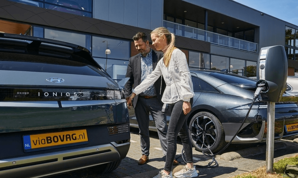 \nOp zoek naar een  elektrische auto?
