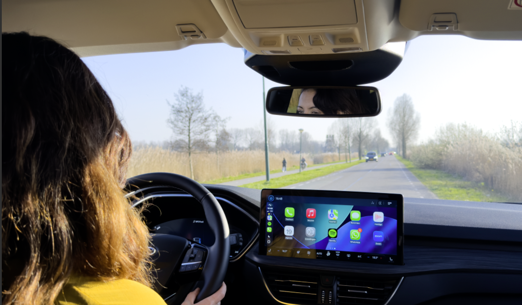 \nOp zoek naar een  elektrische auto?