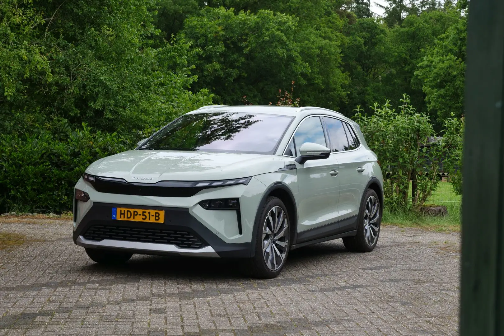 Rijtest Skoda Elroq: slimme broer van de Enyaq