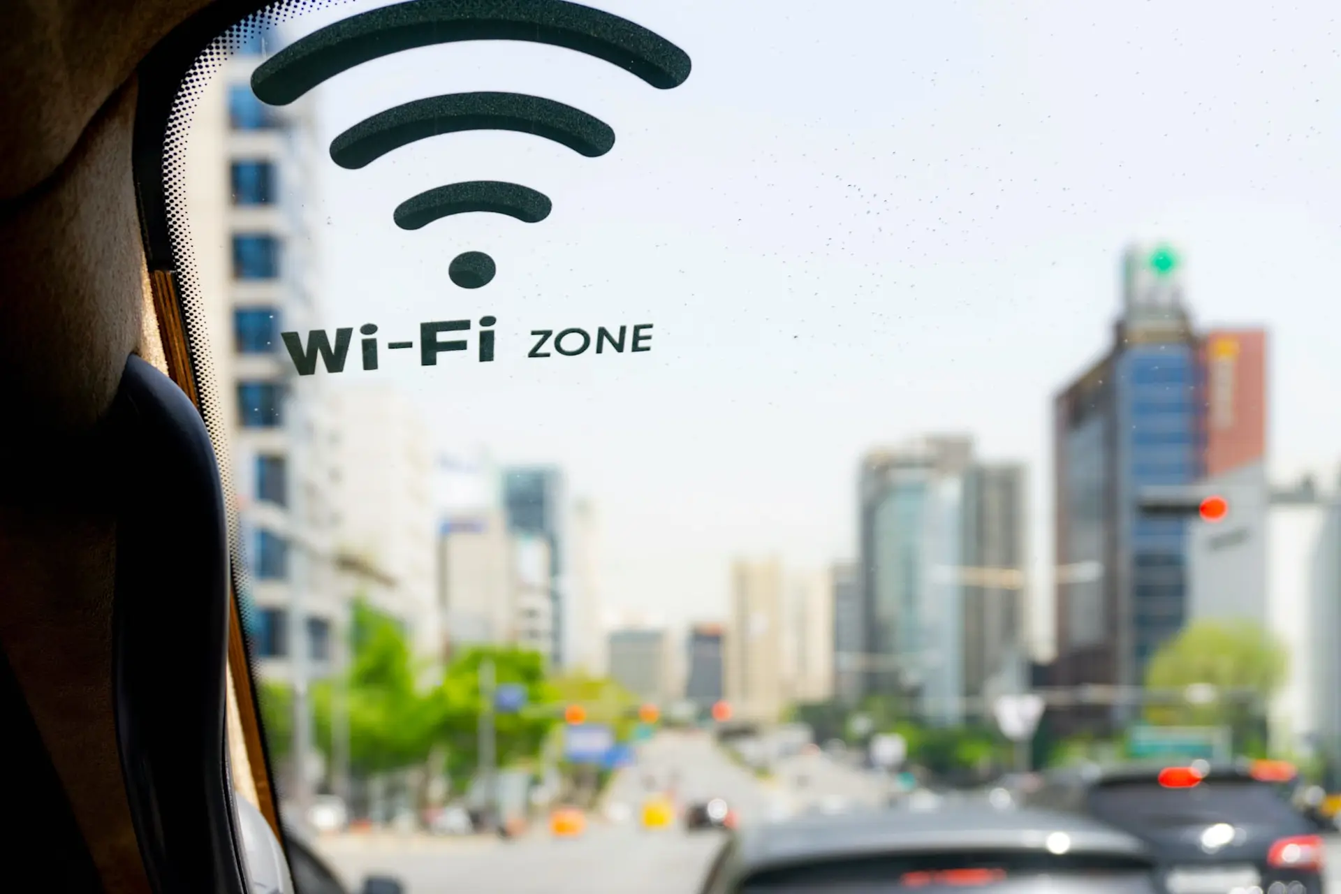 Hoe werkt wifi in de auto?