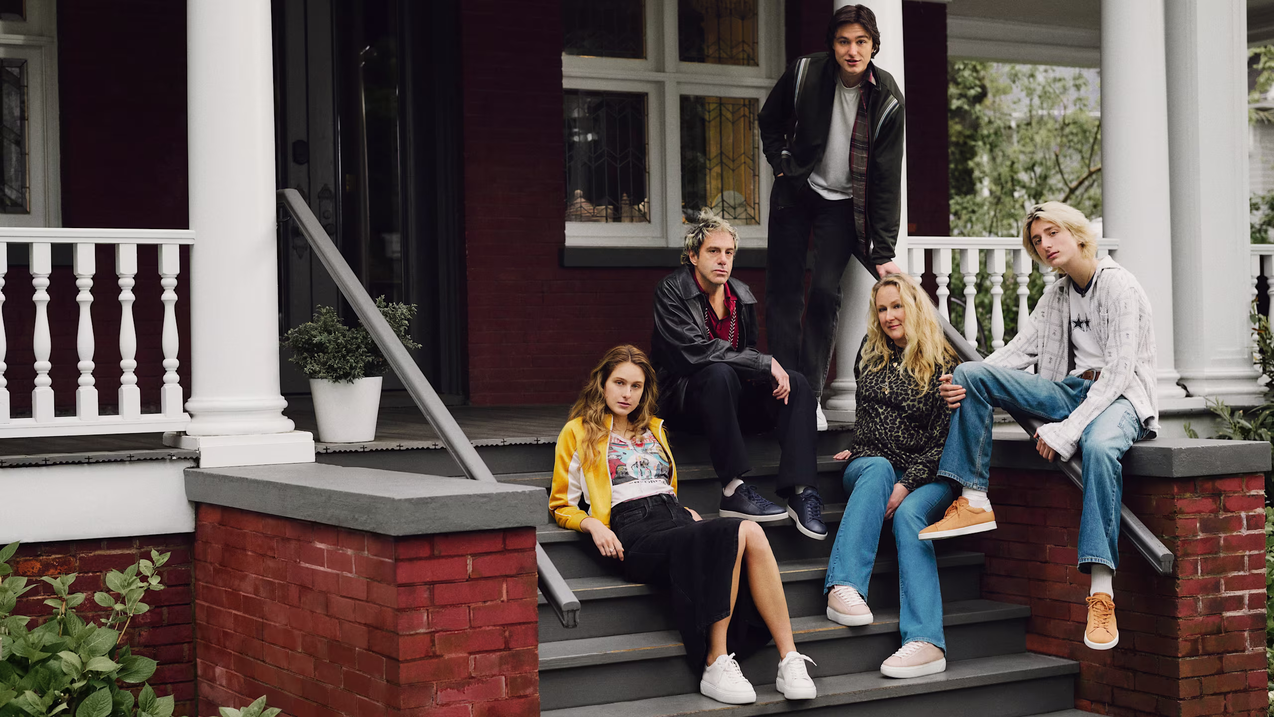 campaign street-porch