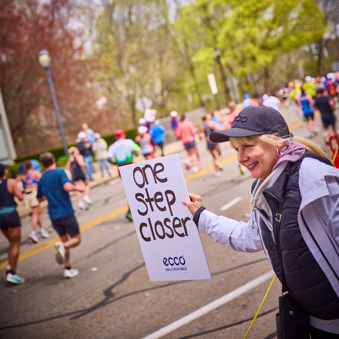 b3.3-landingpage-ss26-walkyourwalk-NEW-bostonmarathon