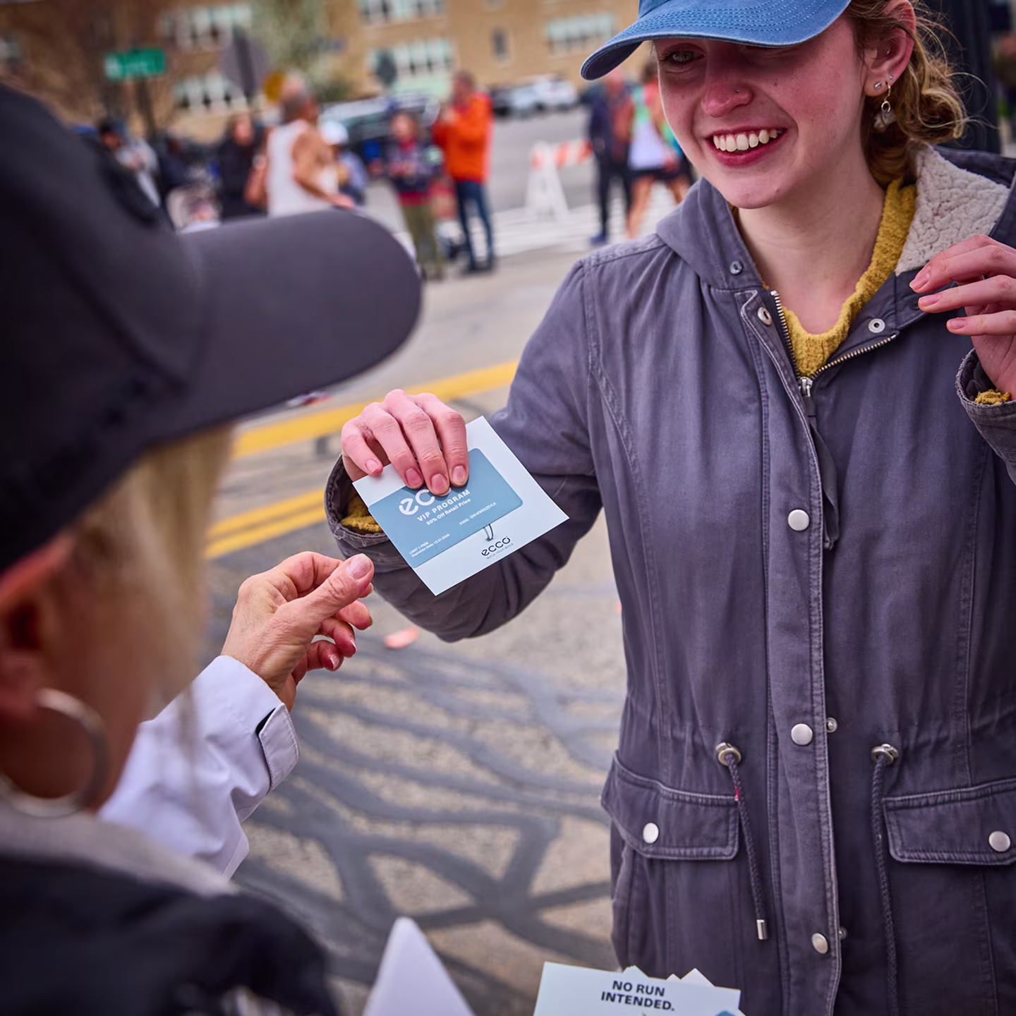 b3.1-landingpage-ss26-walkyourwalk-NEW-bostonmarathon