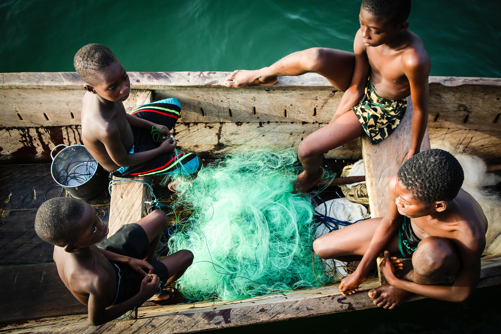 15 Powerful Photos that Capture Child Slavery #10