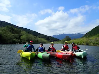 Going Down the Clear Hori River