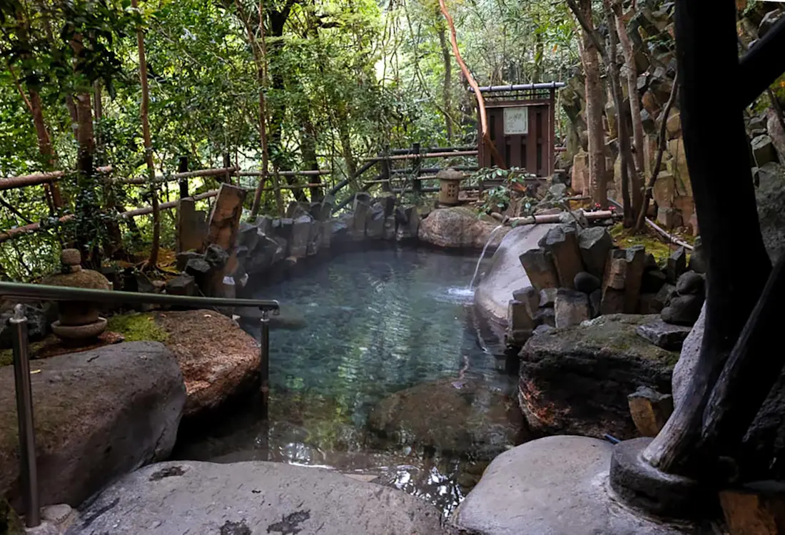 Amagase Onsen | Kyushu Tourism Organization | Visit Kyushu