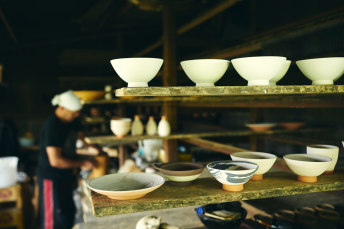 Koishiwara ware (Toho Village):