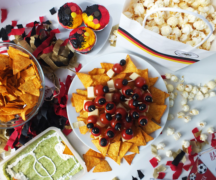 Sportliche Buffet-Ideen für passende Snacks und Gerichte zum Fussballabend