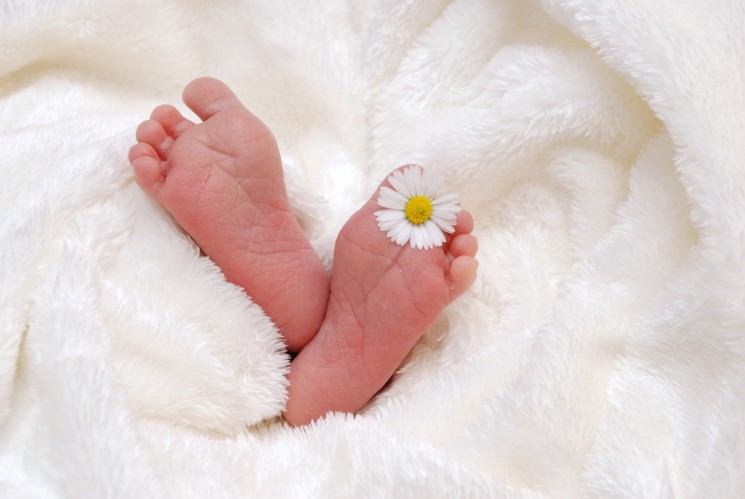 44++ Sprueche baby ist da , Mit kreativen Karten Glückwünsche zur Geburt überbringen. Geschenke.de