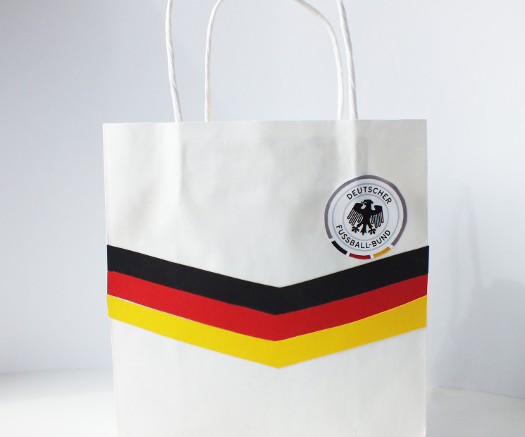 Dein perfekter Goodie-Bag für den Fußballabend.