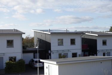 Solceller på villatak i Göteborg