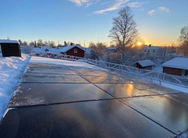 Solcellsinstallation i Östersund.