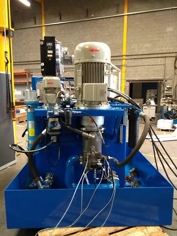 Hydraulische installatie schaar