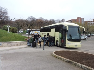 Porec 2015 Arrivo delle squadre in bus
