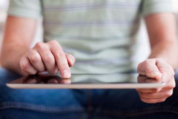 Man using a tablet