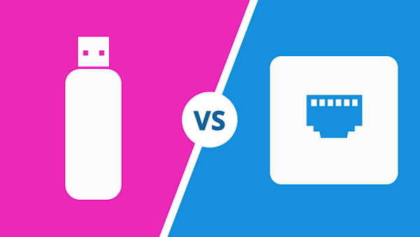 Mobile broadband vs Fixed-line broadband icon