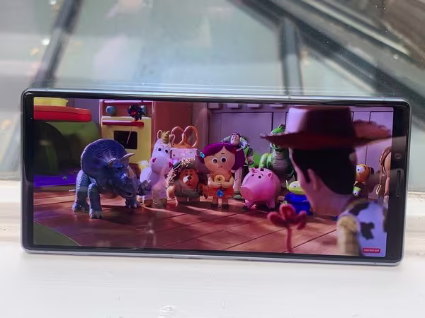 Sony Xperia 1 screen
