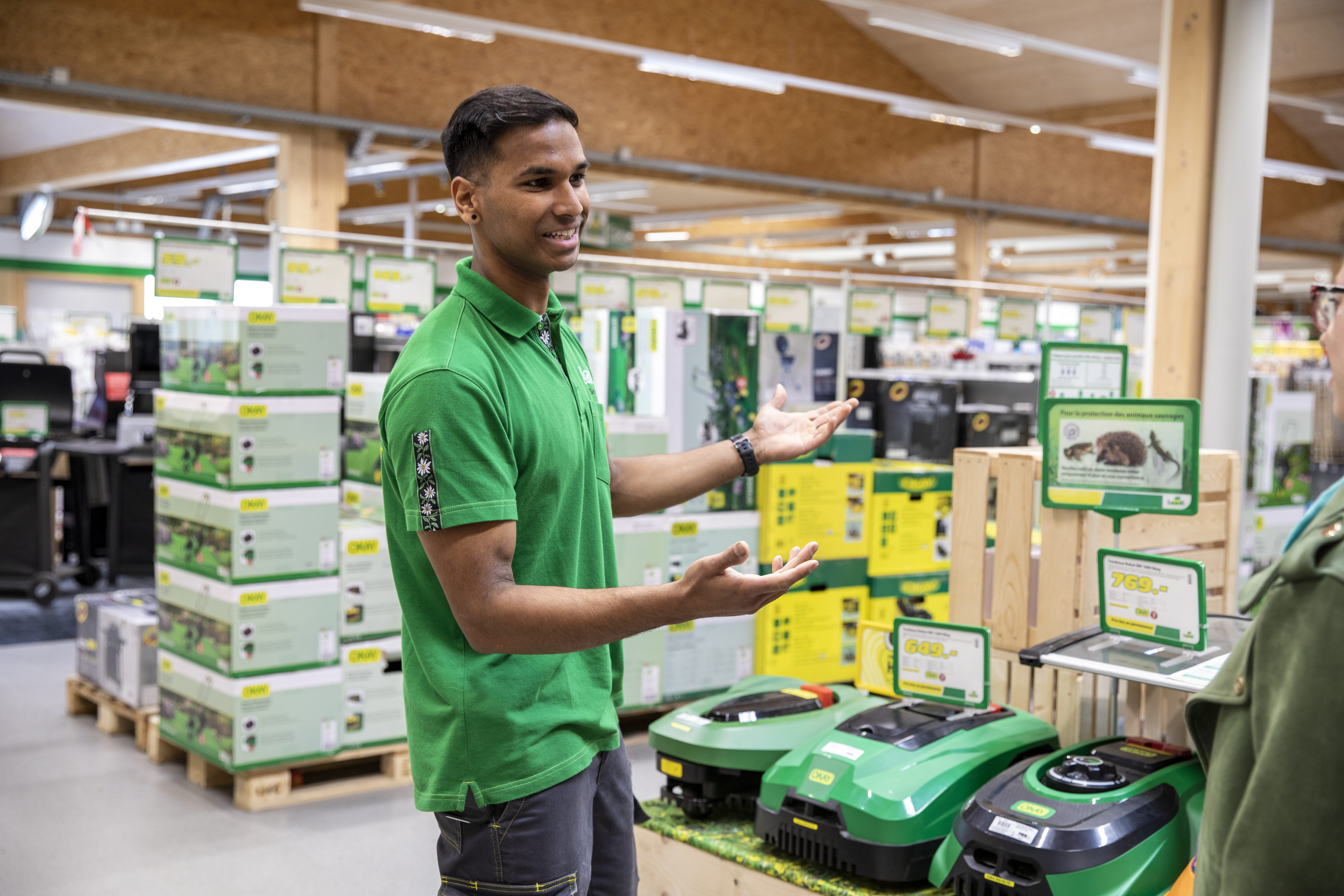 Selvathurai Elakkiyan, gestionnaire du commerce de détail, LANDI Centre Broye