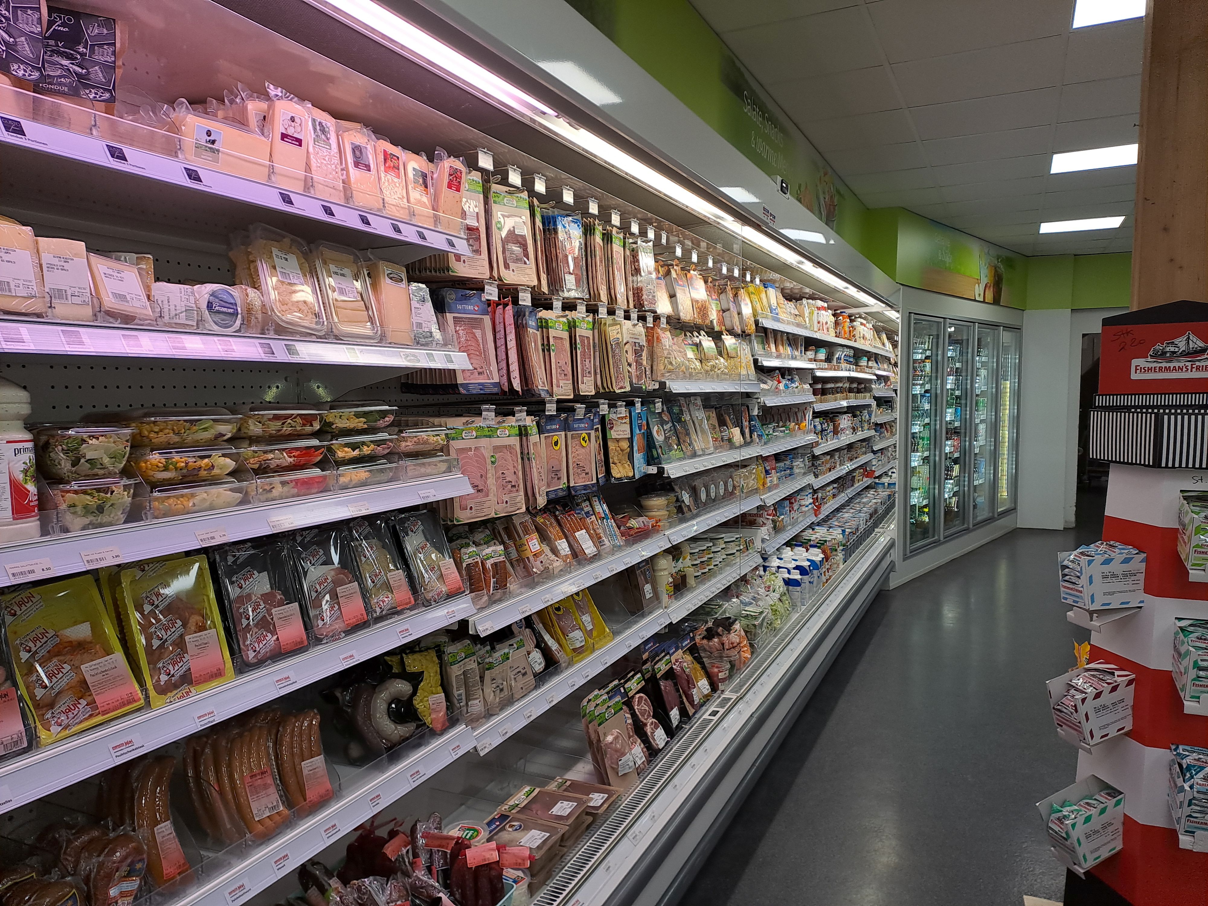 Fleisch regal Shop.jpg